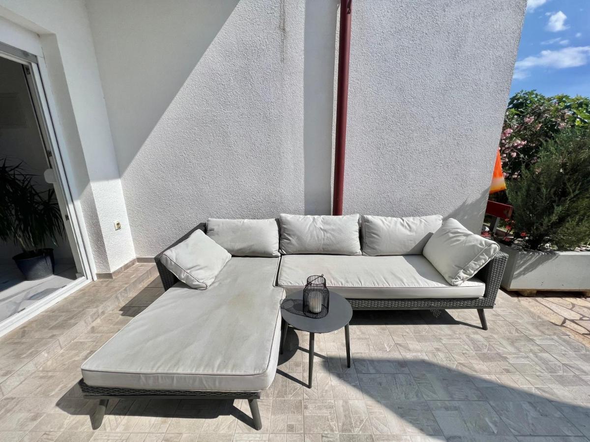 Apartmani Ana Dramalj Esterno foto