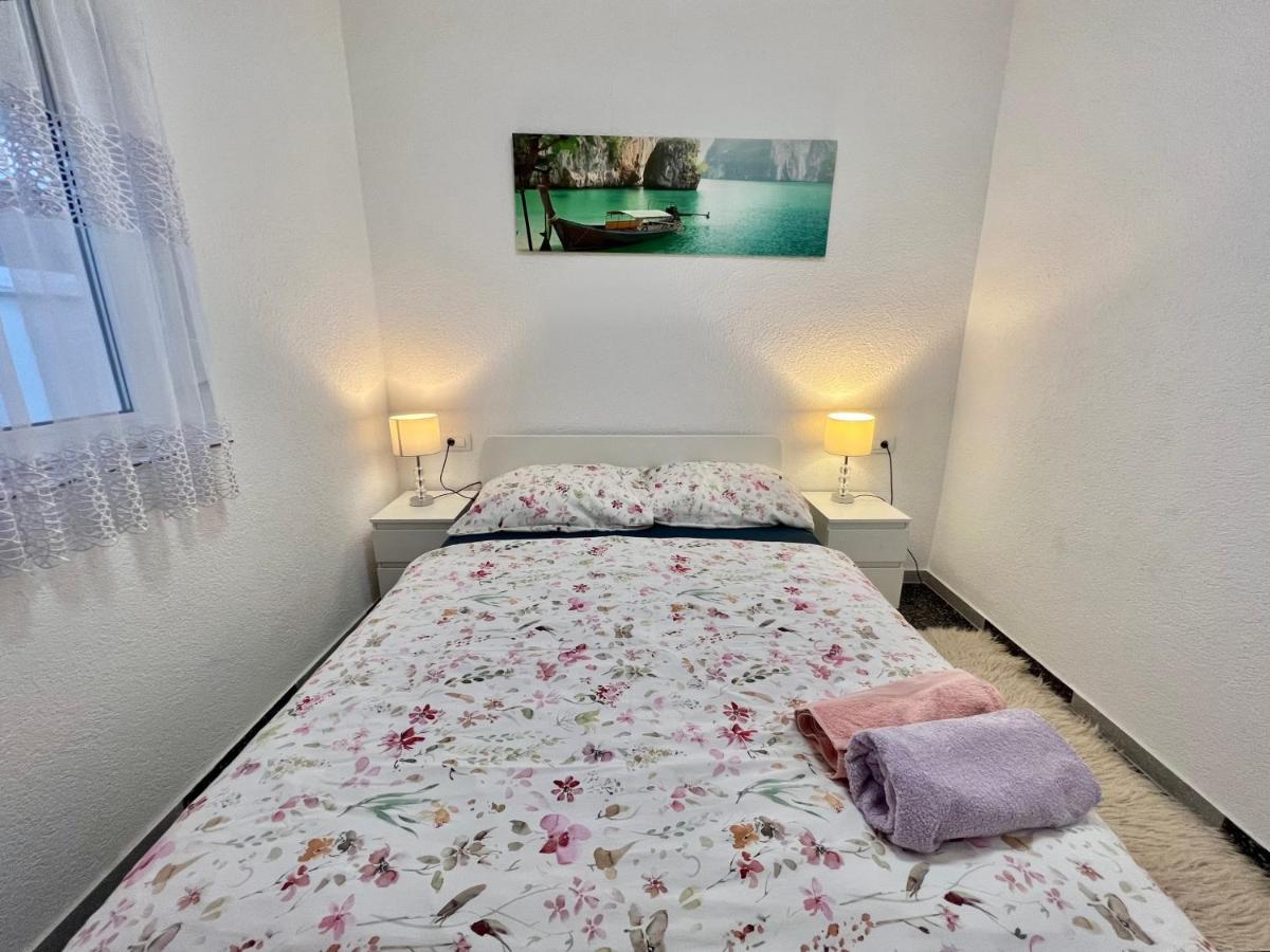 Apartmani Ana Dramalj Esterno foto