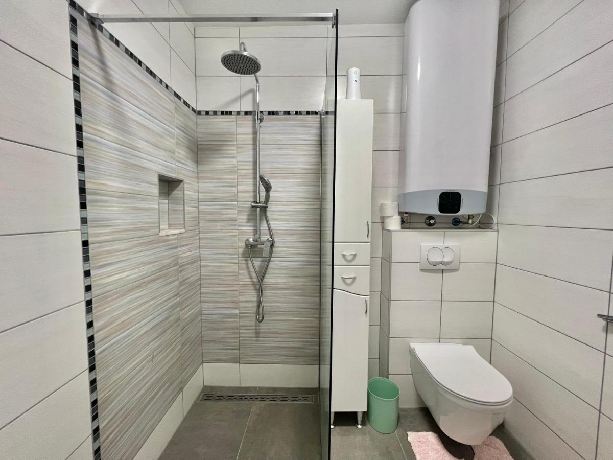 Apartmani Ana Dramalj Esterno foto
